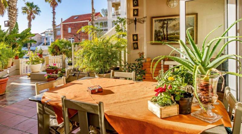 3 Bedroom Property for Sale in Harbour Island Western Cape